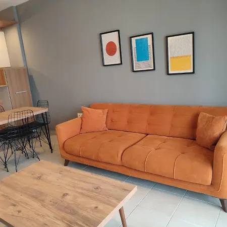 Apartment Aura *